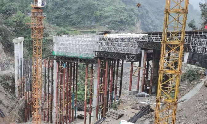 汇通建设集团龙门峡大桥